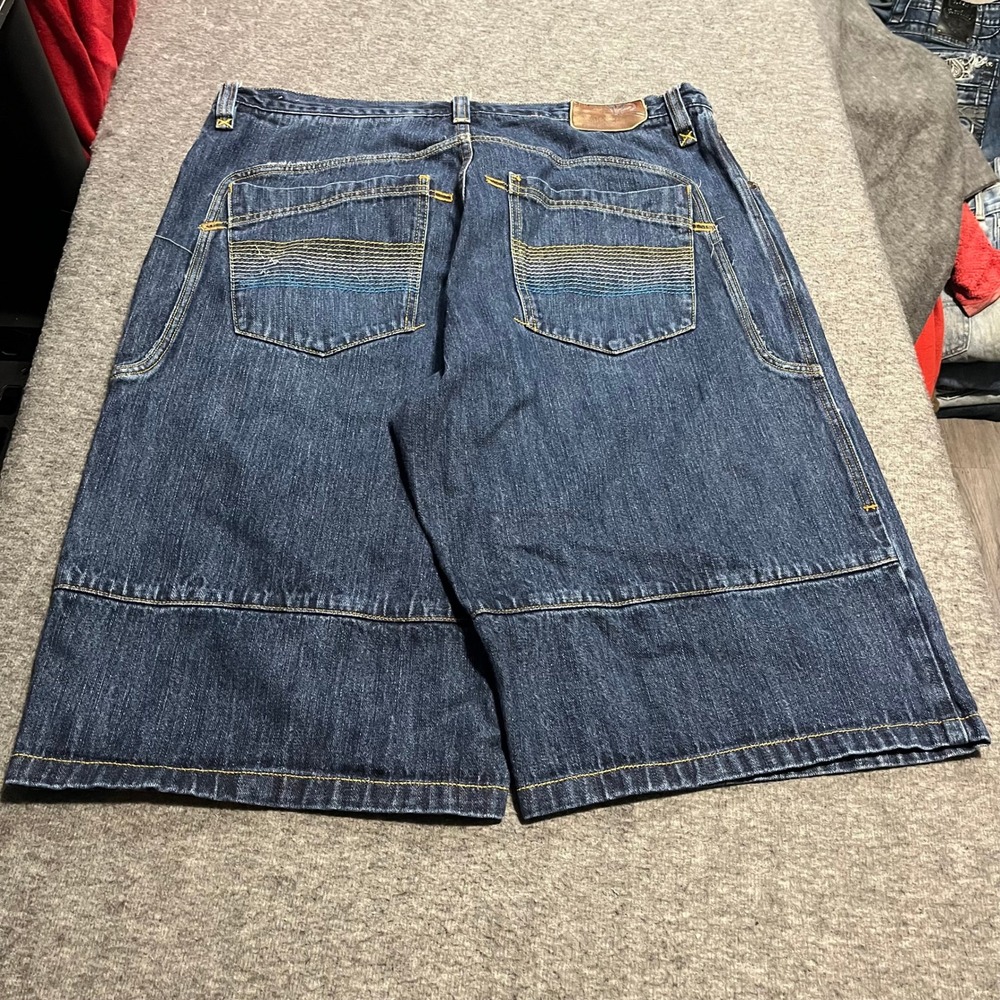 Rocawear Mens Baggy Denim Shorts Blue Dark Wash Embroidered Pockets Size 40